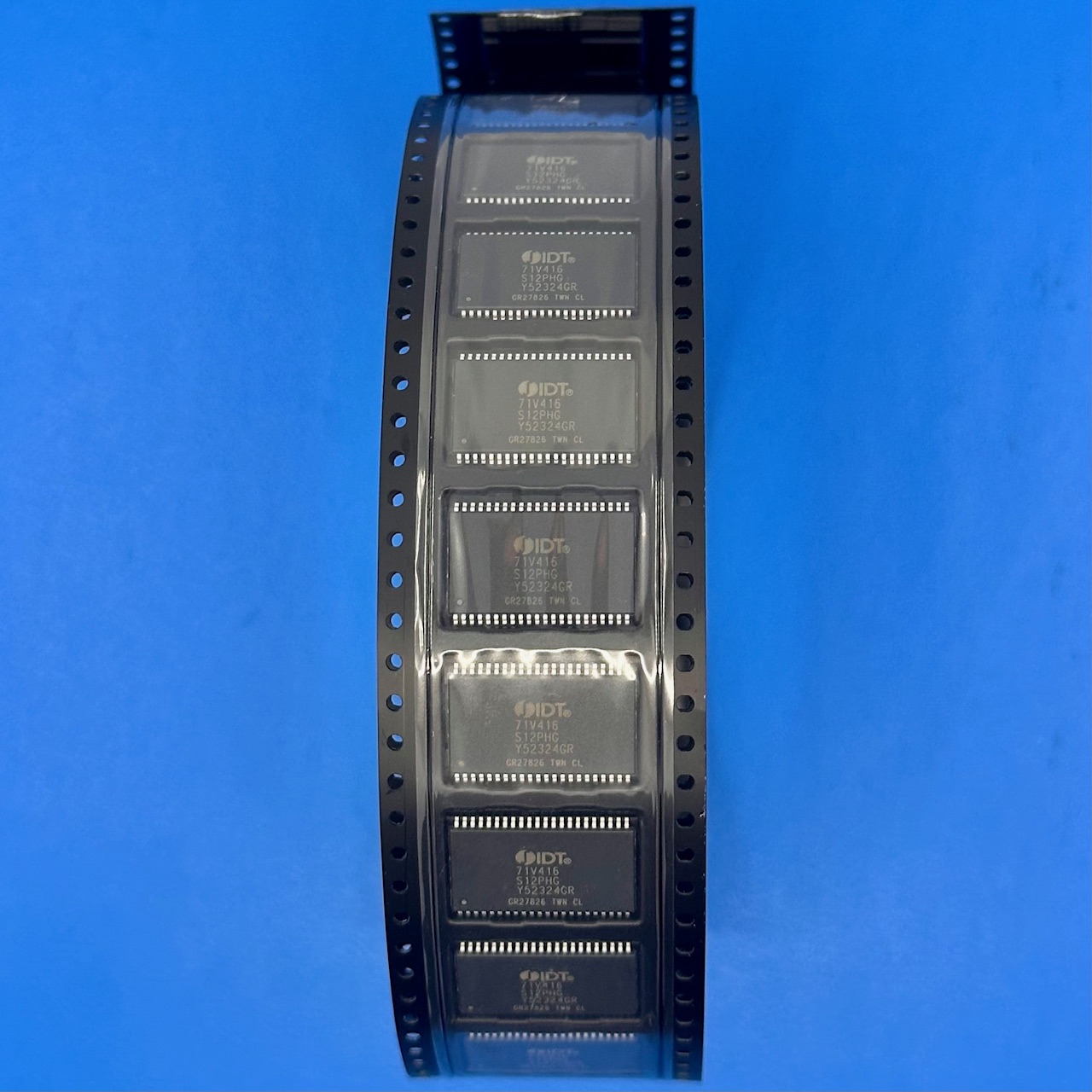 71V416S12PHG8 - Image 1