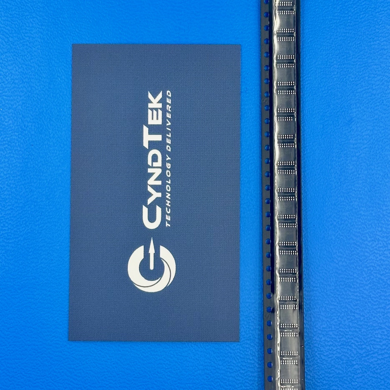 8305AGILF - Image 1