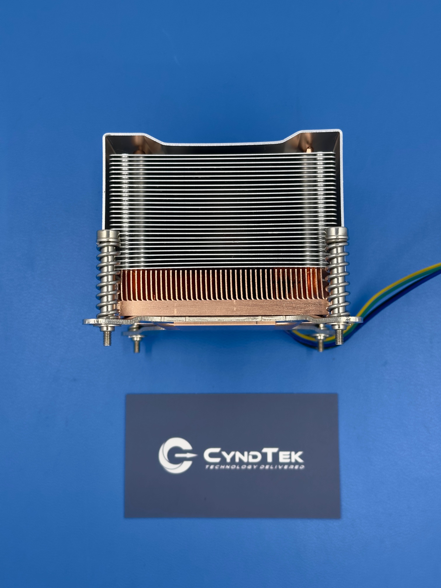 K666 Dynatron CPU Cooler - Image 4