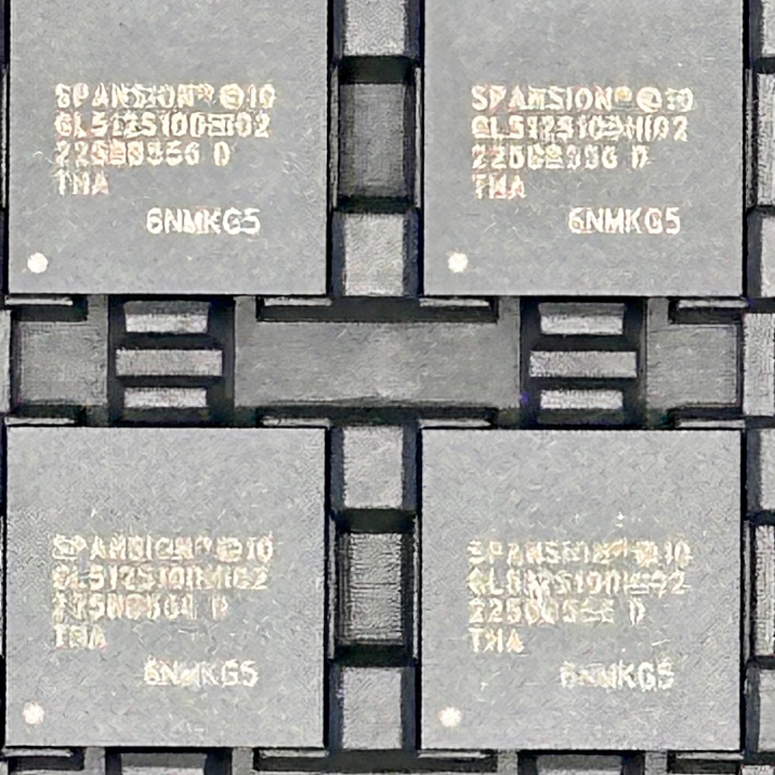 S29GL512S10DHI020 - Image 2